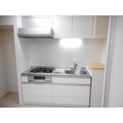 サニーコート 102【管理NO：1-020190701-01020】 ★家具家電は申し込み後に搬入します★ ★2026年08月下旬入居可能★の物件写真3