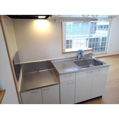 プラシードＢ 201【管理NO：1-014369402-02010】 ★家具家電は申し込み後に搬入します★ ★2026年10月中旬入居可能★の物件写真3