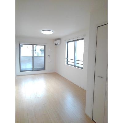 ラペ 303【管理NO：1-022174601-03030】 ★家具家電は申し込み後に搬入します★ ★2026年08月下旬入居可能★の物件写真2