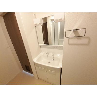 バンブー　ニン　Ｂ 103【管理NO：1-026976502-01030】 ★家具家電は申し込み後に搬入します★ ★2026年10月下旬入居可能★の物件写真6