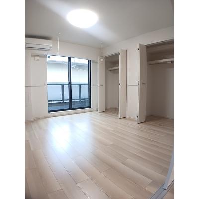 メープルコート小川 201【管理NO：1-028432901-02010】 ★家具家電は申し込み後に搬入します★の物件写真2