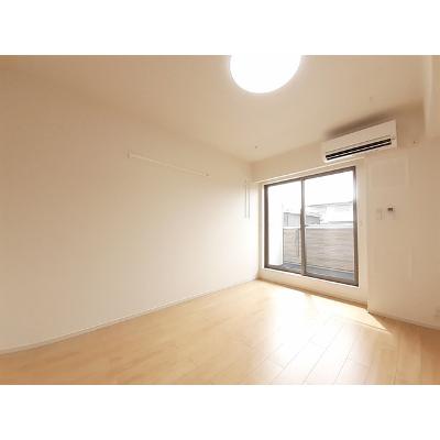 ミニョンフルール 203【管理NO：1-025183301-02030】 ★家具家電は申し込み後に搬入します★ ★2026年08月上旬入居可能★の物件写真2