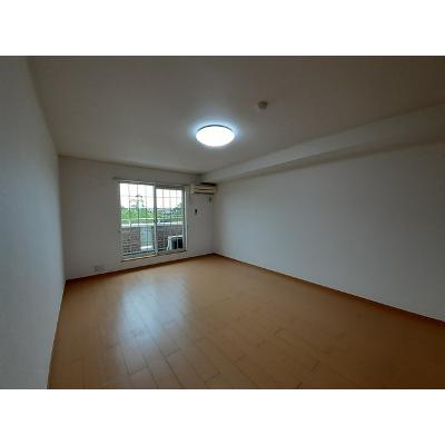 フローレンス　四条大路 206【管理NO：1-014380201-02050】 ★家具家電は申し込み後に搬入します★の物件写真2