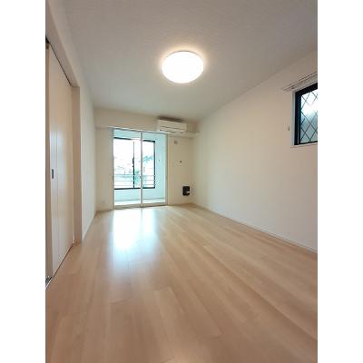 ハーレー　岡山Ⅲ 102【管理NO：1-027077503-01020】 ★家具家電は申し込み後に搬入します★の物件写真2
