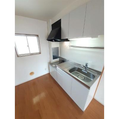 エバグリーンＢ 201【管理NO：1-006144102-02010】 ★家具家電は申し込み後に搬入します★の物件写真3