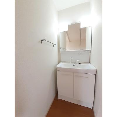 エバグリーンＢ 201【管理NO：1-006144102-02010】 ★家具家電は申し込み後に搬入します★の物件写真6