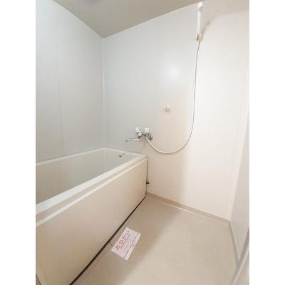 ビュー・セジュール 302【管理NO：1-005294501-03020】 ★家具家電は申し込み後に搬入します★ ★2026年09月中旬入居可能★の物件写真4