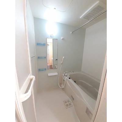 セントラル　アバンツァート　Ｂ 203【管理NO：1-018063002-02030】 ★家具家電は申し込み後に搬入します★ ★2026年09月中旬入居可能★の物件写真4