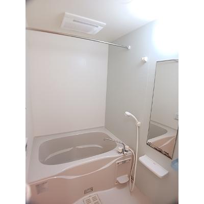 セントラル三田 102【管理NO：1-016744101-01020】 ★家具家電は申し込み後に搬入します★の物件写真4