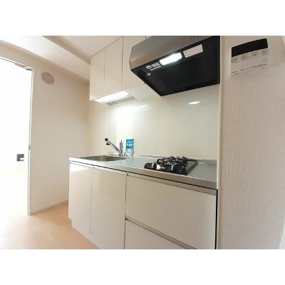 ロータス青山１ 301【管理NO：1-026205601-03010】 ★家具家電は申し込み後に搬入します★ ★2026年09月中旬入居可能★の物件写真3