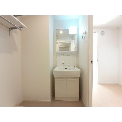 ロータス青山１ 301【管理NO：1-026205601-03010】 ★家具家電は申し込み後に搬入します★ ★2026年09月中旬入居可能★の物件写真6