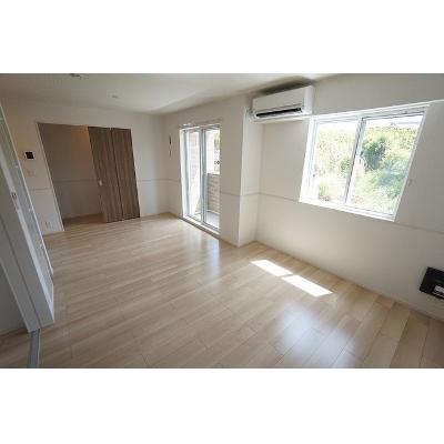 コンフォルタ茶屋の原 101【管理NO：1-026014101-01010】 ★家具家電は申し込み後に搬入します★ ★2026年09月中旬入居可能★の物件写真2