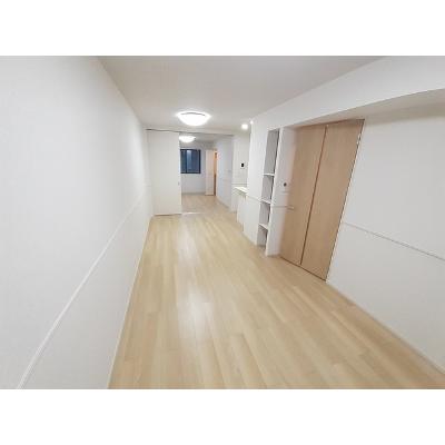 リバープレイン木床Ⅰ 102【管理NO：1-026989201-01020】 ★家具家電は申し込み後に搬入します★の物件写真2