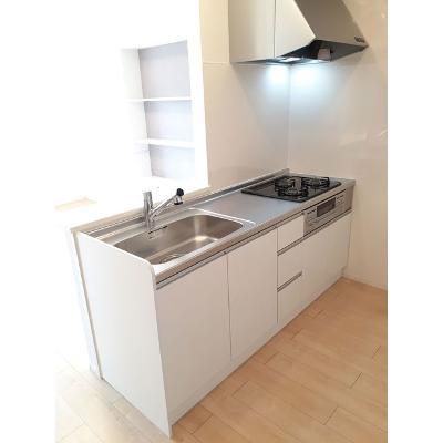 ユニットロル四日市Ａ 203【管理NO：1-025431801-02030】 ★家具家電は申し込み後に搬入します★ ★2026年08月下旬入居可能★の物件写真3