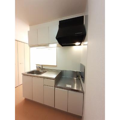 フラワー・ヤス 103【管理NO：1-015953601-01030】 ★家具家電は申し込み後に搬入します★ ★2026年08月下旬入居可能★の物件写真3