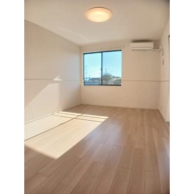 ラヴィベール　Ⅱ 203【管理NO：1-028320501-02030】 ★家具家電は申し込み後に搬入します 2026年09月中旬入居可能の物件写真2