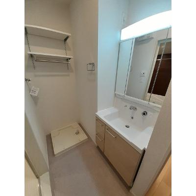 リバーサイド　百笑　Ⅲ 203【管理NO：1-027555801-02030】 ★家具家電は申し込み後に搬入します★の物件写真6