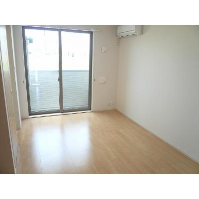 ヴィラポルト 102【管理NO：1-021868501-01020】 ★家具家電は申し込み後に搬入します★の物件写真2