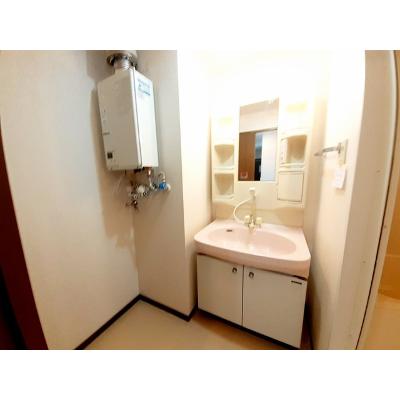 マジェスティー 303【管理NO：1-007969001-03030】 ★家具家電は申し込み後に搬入します★ ★2026年11月中旬入居可能★の物件写真6