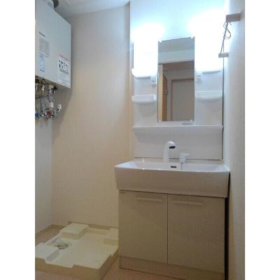 apartment 北海道室蘭市栄町１丁目８番１０号 

↓地図はこちらから