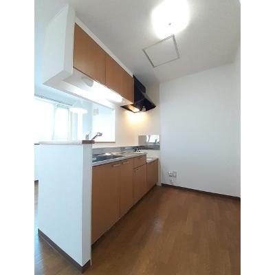 チェリーブロッサムＪ 201【管理NO：1-011223501-02010】 ★家具家電は申し込み後に搬入します★ ★2026年09月中旬入居可能★の物件写真3