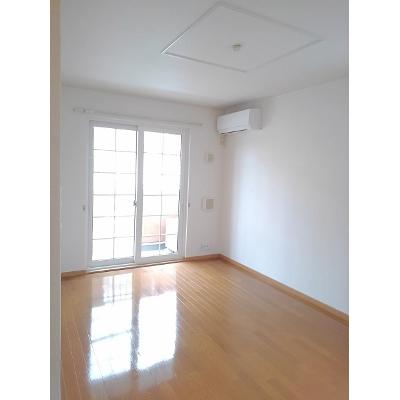 ＣＡＢＩＮ　宮町・Ⅱ 203【管理NO：1-013638202-02030】 ★家具家電は申し込み後に搬入します★ ★2026年09月中旬入居可能★の物件写真2