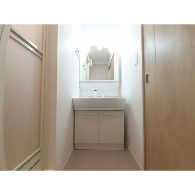 椿 105【管理NO：1-027624801-01050】 ★家具家電は申し込み後に搬入します★ ★2026年09月下旬入居可能★の物件写真6