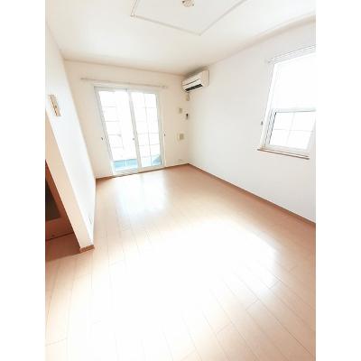 アラモードさくらⅢ 101【管理NO：1-014641801-01010】 ★家具家電は申し込み後に搬入します★ ★2026年09月中旬入居可能★の物件写真2