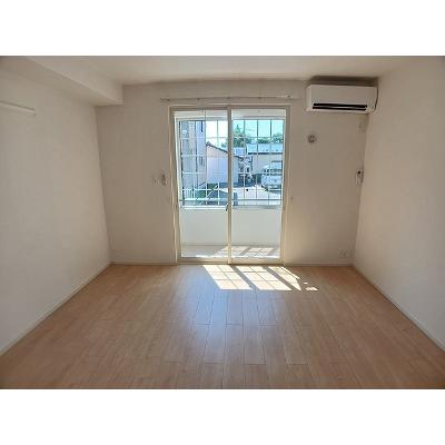 トラスト 102【管理NO：1-022824301-01020】 ★家具家電は申し込み後に搬入します★ ★2026年08月中旬入居可能★の物件写真2