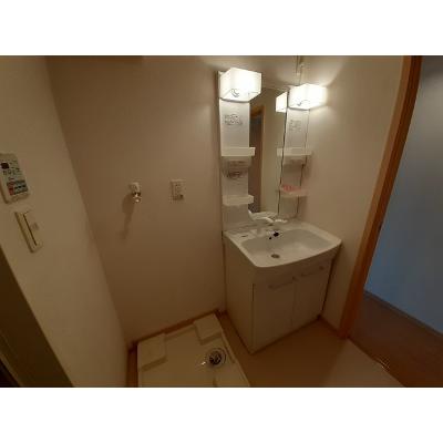 カーサ・ドマーニ 201【管理NO：1-016104601-02010】 ★家具家電は申し込み後に搬入します★ ★2026年09月中旬入居可能★の物件写真6