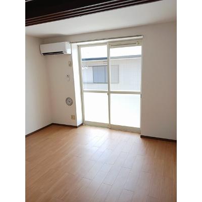 サンマリーナ 203【管理NO：1-005217801-02030】 ★家具家電は申し込み後に搬入します★ ★2026年09月中旬入居可能★の物件写真2