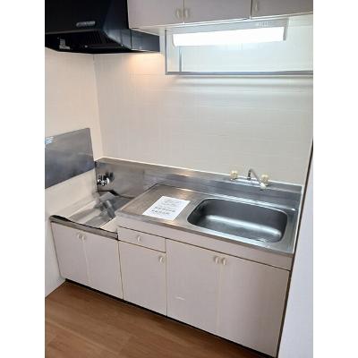 サンマリーナ 203【管理NO：1-005217801-02030】 ★家具家電は申し込み後に搬入します★ ★2026年09月中旬入居可能★の物件写真3
