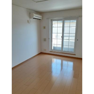 コモディダ　Ｂ 201【管理NO：1-014948402-02010】 ★家具家電は申し込み後に搬入します★ ★2026年09月中旬入居可能★の物件写真2