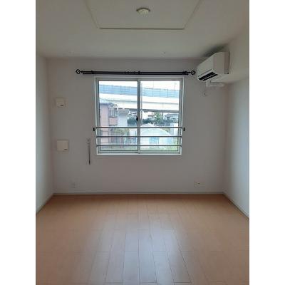 スタースクエア 205【管理NO：1-021028801-02050】 ★家具家電は申し込み後に搬入します★ ★2026年09月中旬入居可能★の物件写真2