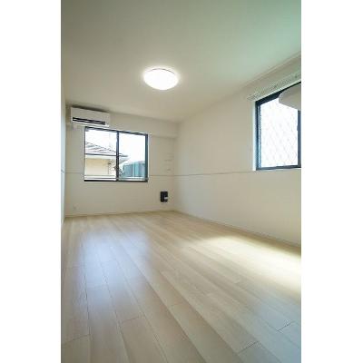 コンフォール 104【管理NO：1-026598301-01040】 ★家具家電は申し込み後に搬入します★の物件写真2