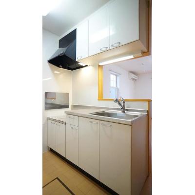 フィオーレ 101【管理NO：1-014553801-01010】 ★家具家電は申し込み後に搬入します★ ★2026年08月下旬入居可能★の物件写真3