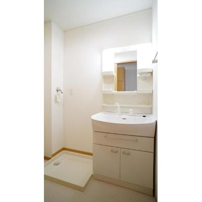 フィオーレ 101【管理NO：1-014553801-01010】 ★家具家電は申し込み後に搬入します★ ★2026年08月下旬入居可能★の物件写真6