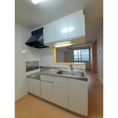 プレシャス 203【管理NO：1-017866101-02030】 ★家具家電は申し込み後に搬入します★ ★2026年09月中旬入居可能★の物件写真3