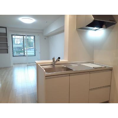 菫（すみれ）１ｓｔ 203【管理NO：1-026903601-02030】 ★家具家電は申し込み後に搬入します★ ★2026年09月中旬入居可能★の物件写真3