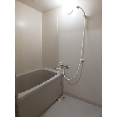リヴィエールヤサキ 103【管理NO：1-005715401-01030】 ★家具家電は申し込み後に搬入します★の物件写真4