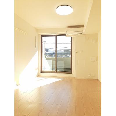 ラウレア・ハレ 203【管理NO：1-023338401-02030】 ★家具家電は申し込み後に搬入します★ ★2026年09月上旬入居可能★の物件写真2
