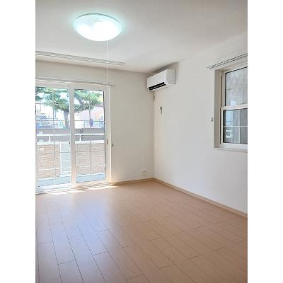 シャルマンＡ 105【管理NO：1-016488301-01040】 ★家具家電は申し込み後に搬入します★ ★2026年10月上旬入居可能★の物件写真2
