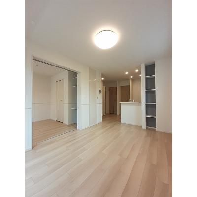 フリーデ 101【管理NO：1-026285801-01010】 ★家具家電は申し込み後に搬入します★ ★2026年08月下旬入居可能★の物件写真2