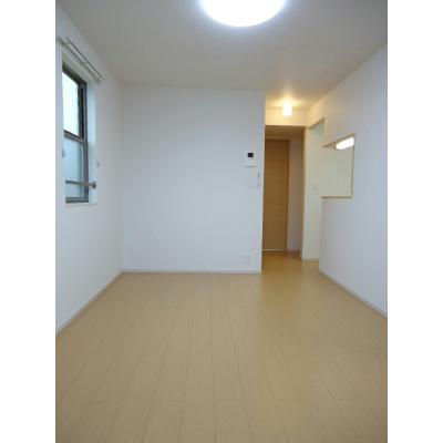 シオン 203【管理NO：1-017459501-02030】 ★家具家電は申し込み後に搬入します★ ★2026年09月中旬入居可能★の物件写真2