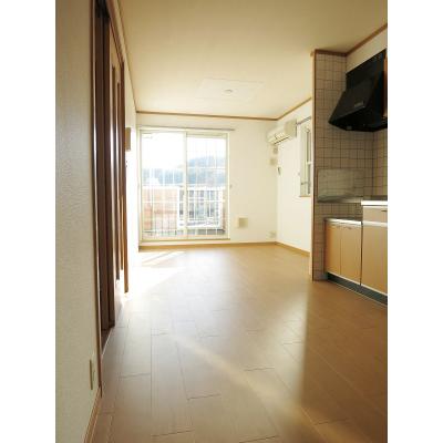 エステート雅 205【管理NO：1-012218701-02040】 ★家具家電は申し込み後に搬入します★ ★2026年09月下旬入居可能★の物件写真2