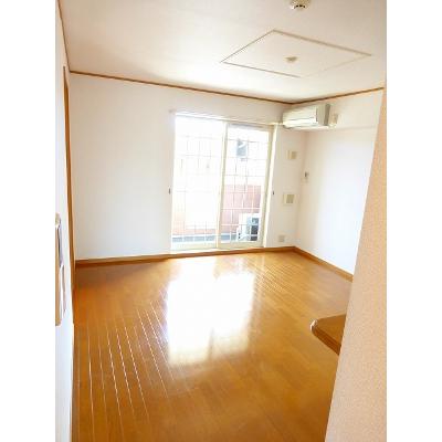 ファンタジア 103【管理NO：1-013299801-01030】 ★家具家電は申し込み後に搬入します★ ★2026年10月上旬入居可能★の物件写真2
