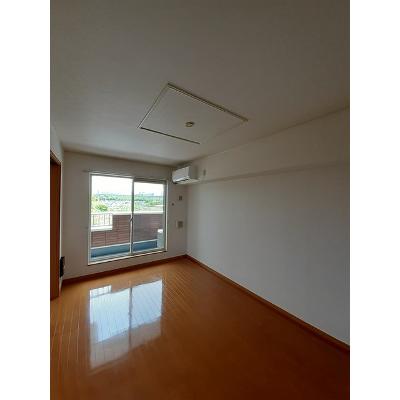 ライブ　ウィル 205【管理NO：1-014032001-02050】 ★家具家電は申し込み後に搬入します★ ★2026年10月中旬入居可能★の物件写真2