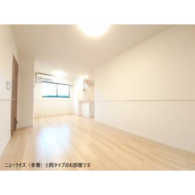 パイオニア　伏 106【管理NO：1-028683101-01050】 ★家具家電は申し込み後に搬入します★ ★2026年12月下旬入居可能★の物件写真2