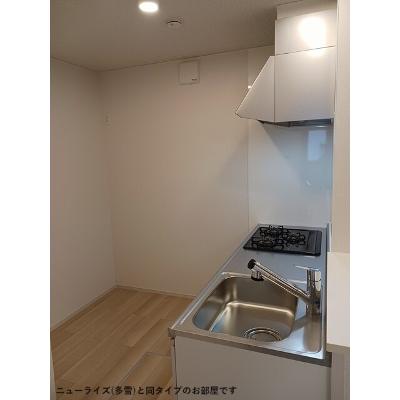 パイオニア　伏 101【管理NO：1-028683101-01010】 ★家具家電は申し込み後に搬入します★ ★2026年12月下旬入居可能★の物件写真3