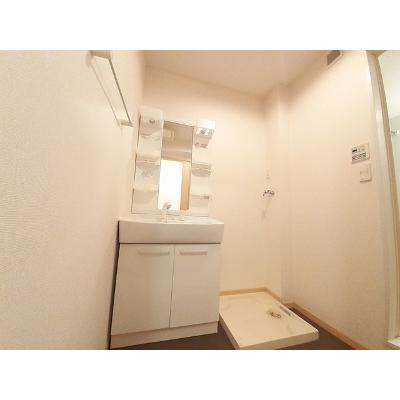ソレイユ 106【管理NO：1-015833901-01060】 ★家具家電は申し込み後に搬入します★の物件写真6